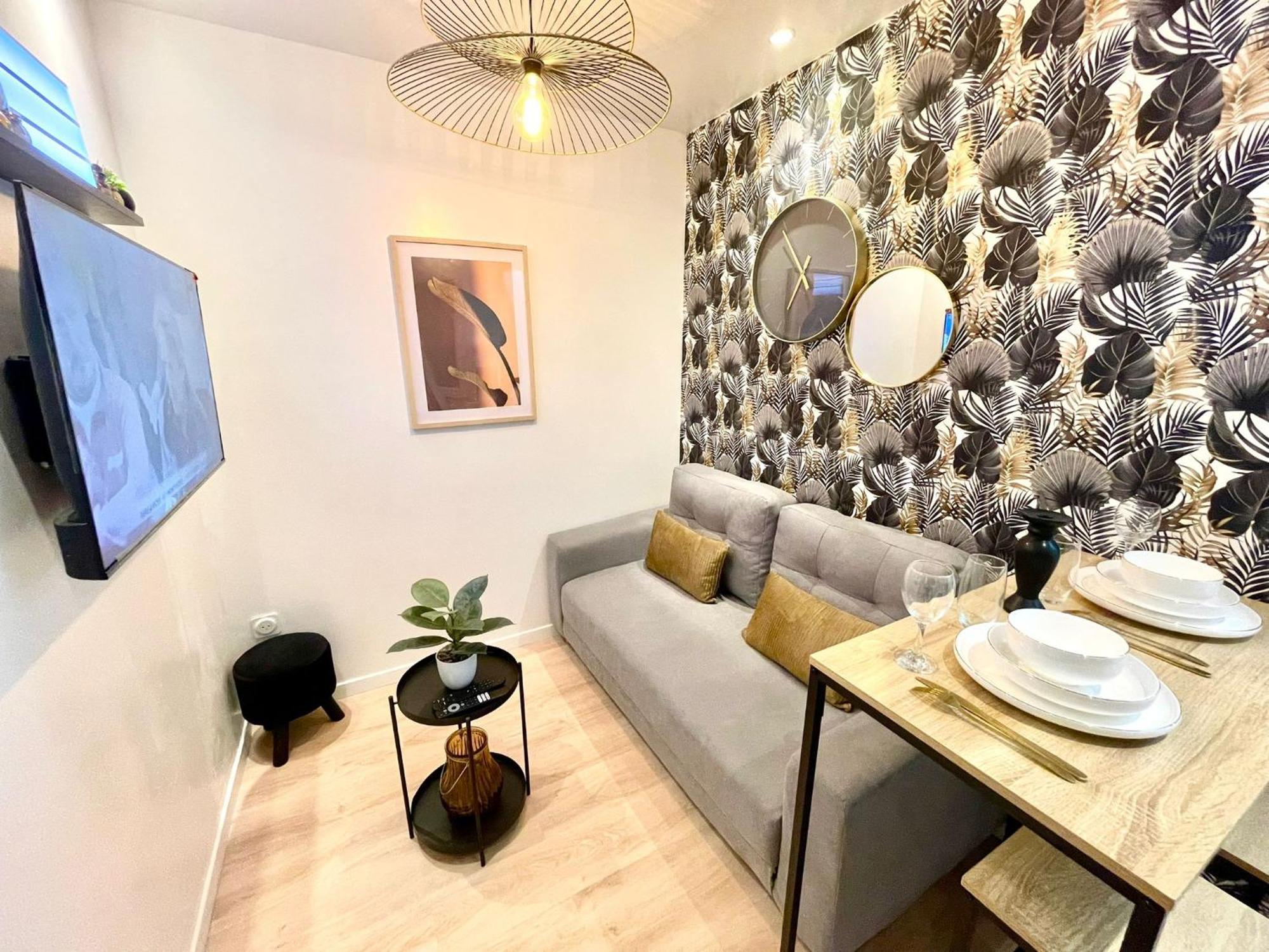 דירות Chic Oasis In רואן מראה חיצוני תמונה