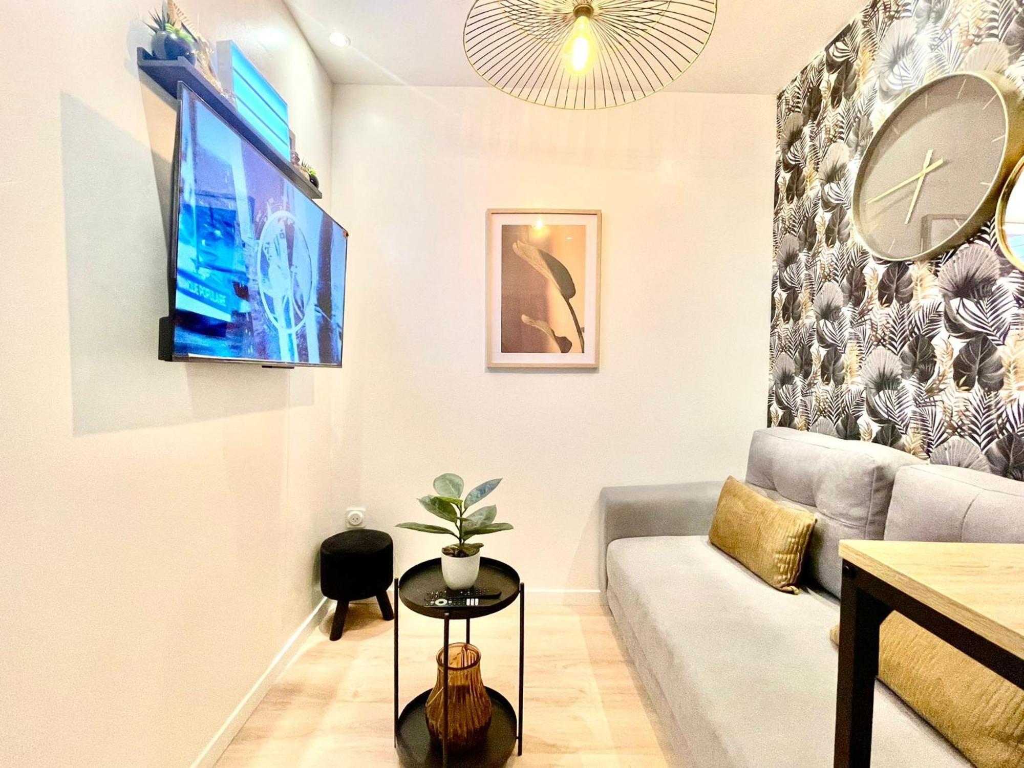 דירות Chic Oasis In רואן מראה חיצוני תמונה